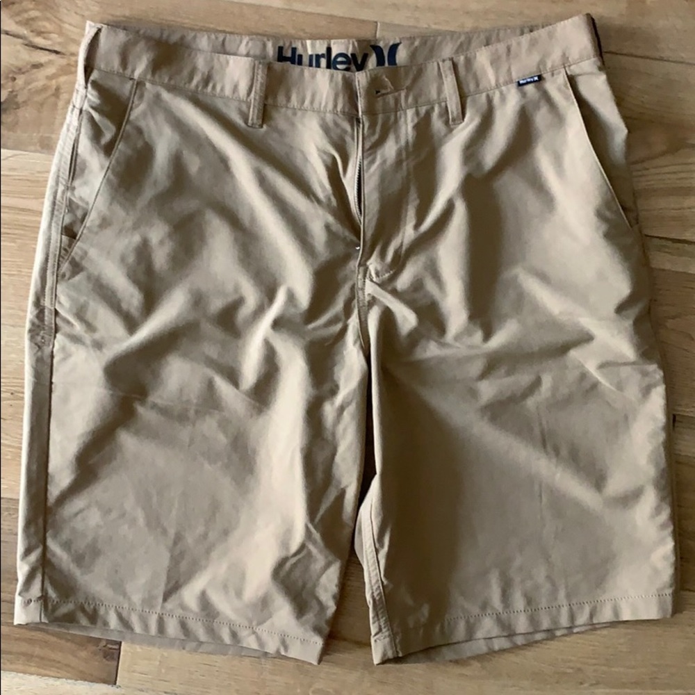 Hurley/Nike Dri-Fit Shorts Khaki